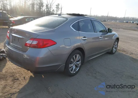 2013 Infiniti M37 X from USA, damaged, VIN JN1BY1AR8DM602974